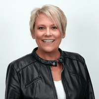 Deanna (Dee) Kirk - Sr. Loan Consultant/NMLS # 583068 in Las Vegas, NV