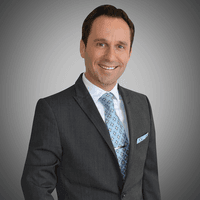 New American Funding - Miguel Mouriz - VP, Florida & Puerto Rico | NMLS # 283155 in Orlando, FL