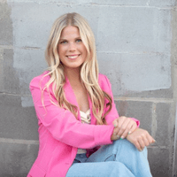 New American Funding - Rachael Clark - Loan Consultant |NMLS # 1092098 in Maple Grove, MN
