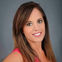 New American Funding - Renee Boulet - Loan Consultant | NMLS # 1170732 in Englewood, CO