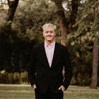Drake Hunter - Real Estate Consultant in Bettendorf, IA