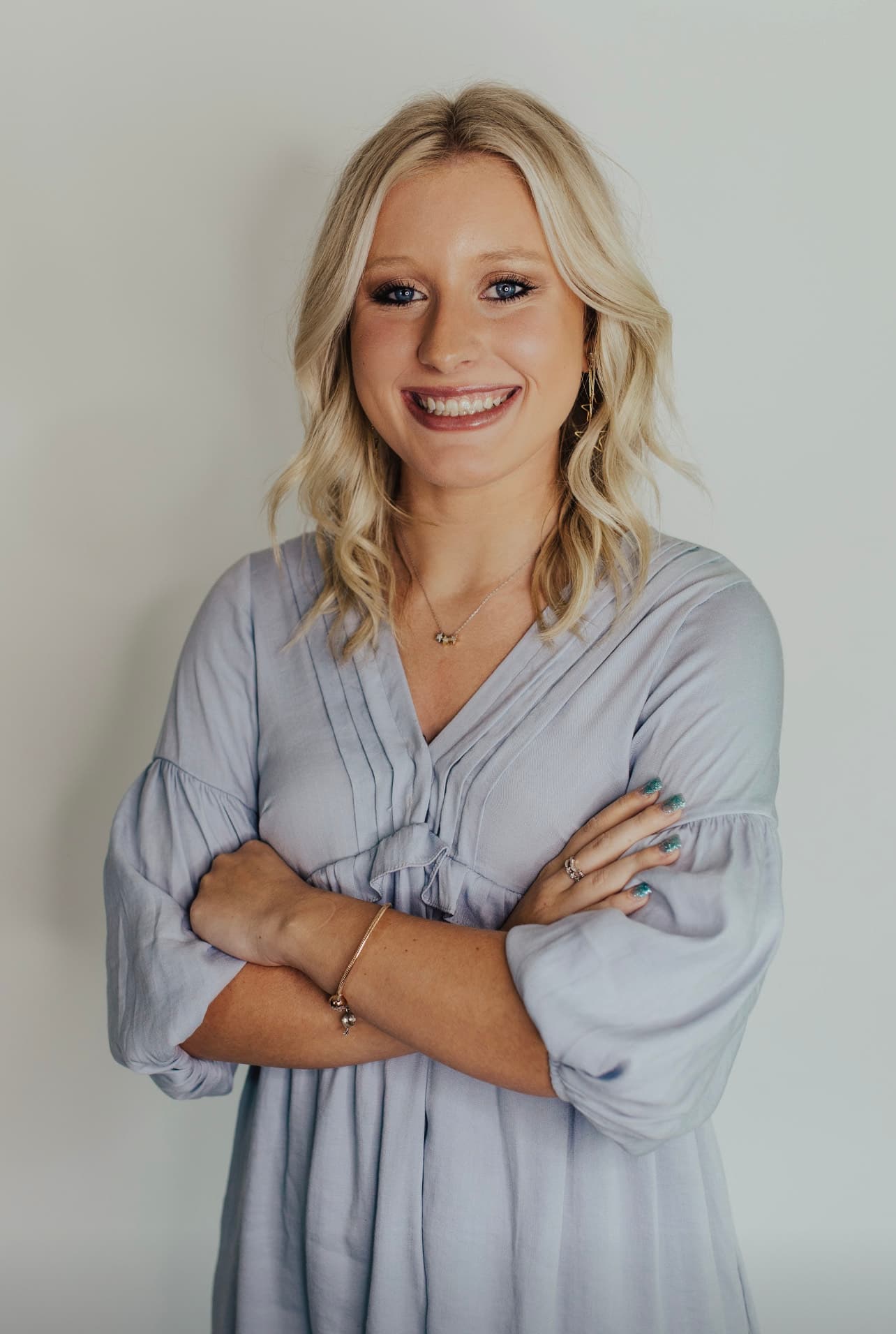Madison Arnold - Gallery Photo