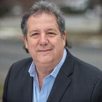 Alan Mann in Bayside, NY