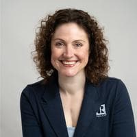 Vienna Laurendi - Lic. Assoc. RE Broker in Grand Island, NY