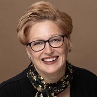 Amy Jett - Realtor in Strasburg, VA