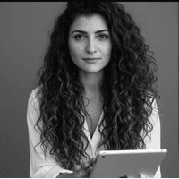 Lorena Alves - Real Estate Agent in Beverly Hills, CA