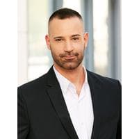 Scott Hernandez - licensed associate re broker in New York, NY