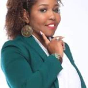Crissi Roberts - Gallery Photo