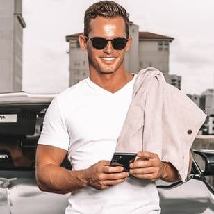 Alex Chimbulev - Gallery Photo