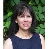 Linda Ginsberg - Realtor in Naples, FL