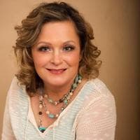Lori l Bohm - Broker in Portales, NM