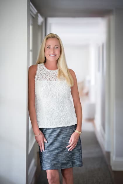 Kendall Sneddon - Gallery Photo