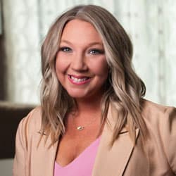 Jennifer Wright - Gallery Photo