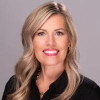 Heather Martin - Senior Mortgage Banker | NMLS# 490113 in Columbia, MO
