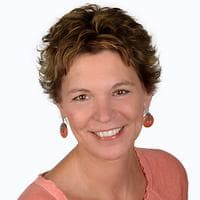 Cissy Moore at Waterstone Mortgage NMLS #539901 - Senior Loan Originator in Albuquerque, NM