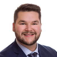Ryan Hadley at First Heritage Mortgage - Senior Loan Officer | NMLS ID #1760292 in Fairfax, VA
