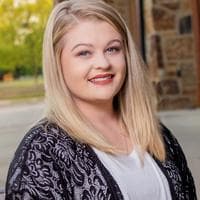 Shelby Weatherly - Loan Officer | NMLS # 2292882 in Fayetteville, AR