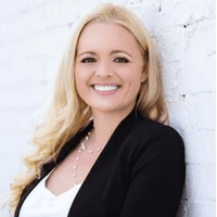 Danielle Law - Mortgage Loan Originator | NMLS# 271706 in Ogden, UT