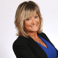 Victoria Kiser - Sr Loan Officer | NMLS 190918 in Fairfax, VA