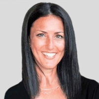Nikole Wakeling - Loan Originator | NMLS# 2139296 in Oak Harbor, WA