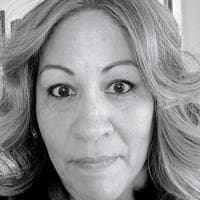 Imelda Loza - Senior Loan Officer | NMLS #1183484