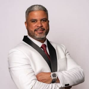 Henry E Mendez - Gallery Photo