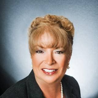 Lynne Rolnik - HomeSmart Agent in Fullerton, CA