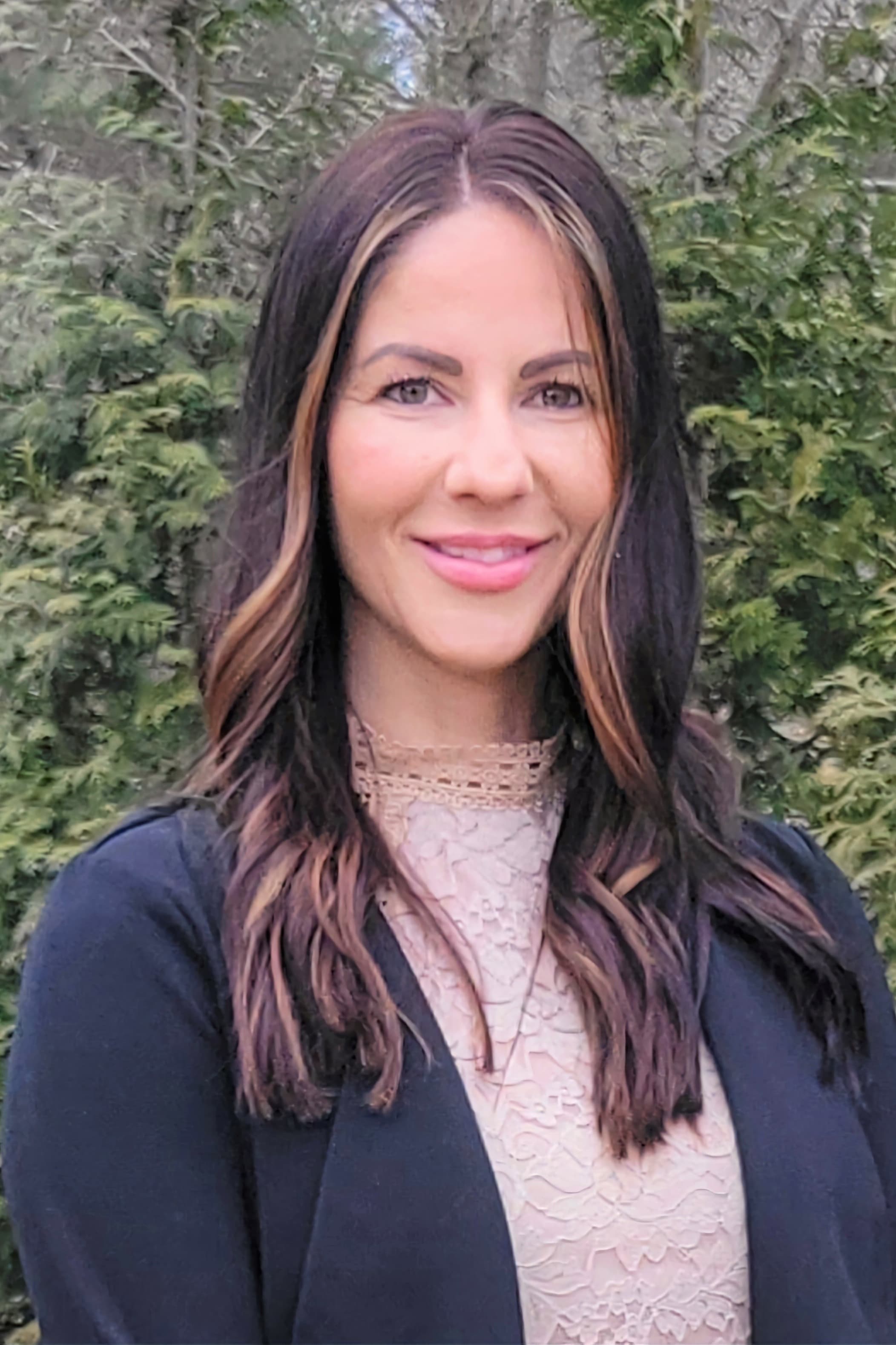 Amanda Nichols - Sales Associate in Hingham, MA