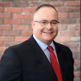 Carlos Echegaray MBA Real Estate Agent Listing Agent Los Angeles CA - Broker in CA