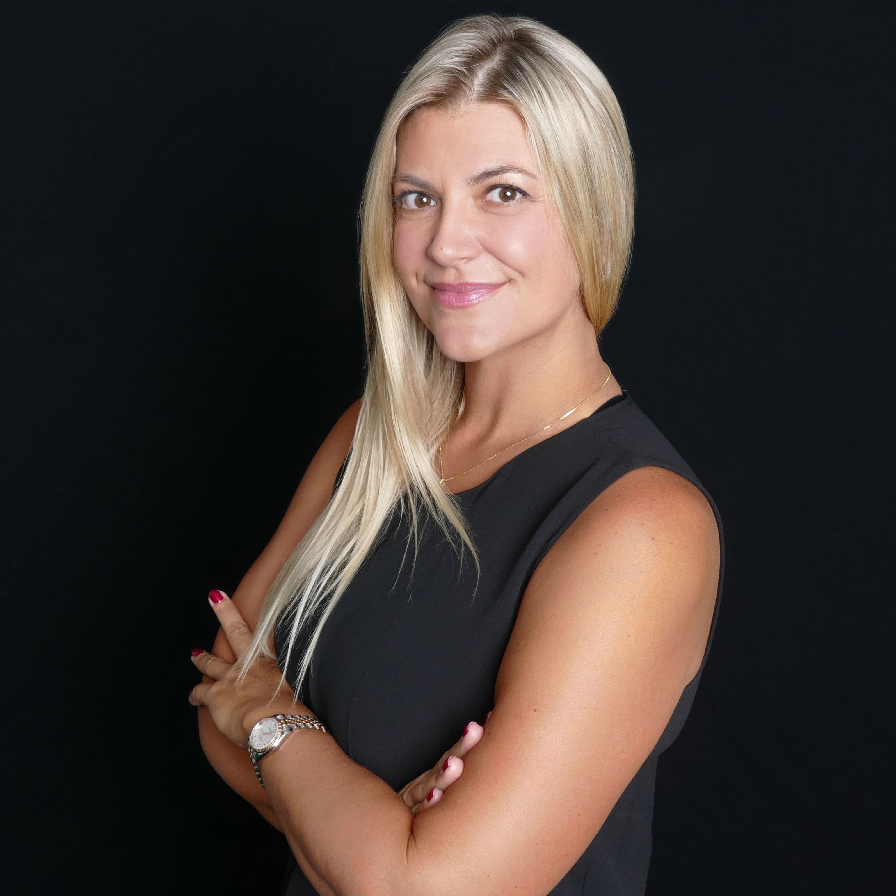 Lisa Assouad in Westlake Village, CA