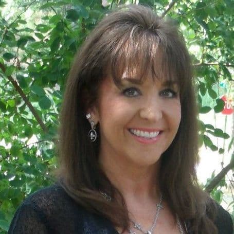 Kimberly Cole in Hot Springs Village, AR
