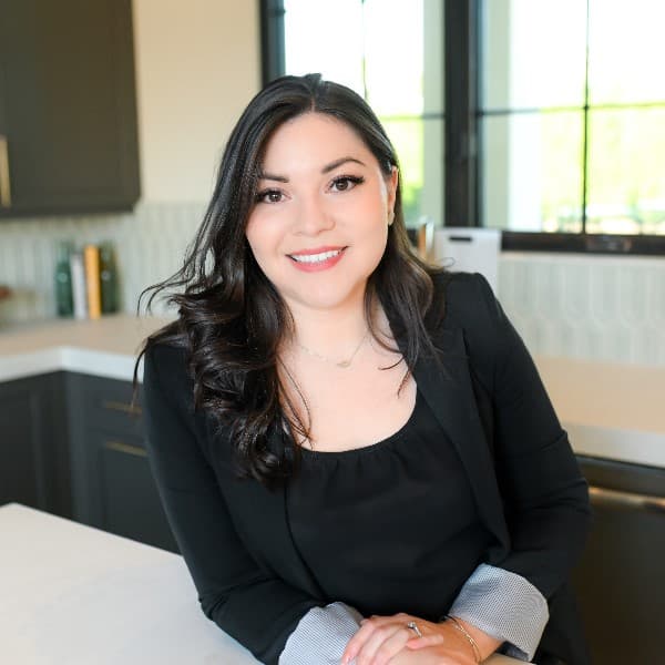 Stephanie Robles - Production Manager in Phoenix, AZ