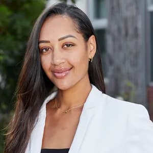 Kendall Davis - Agent