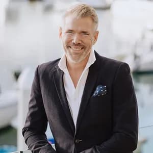 Leighton Dean - Realtor