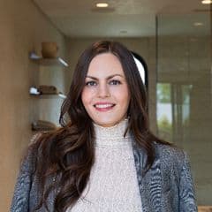 Amanda York - Senior Advisor | Resident in Los Angeles, CA