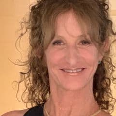 Susan Durrett Nicholson - Real Estate Agent in Clarksville, TN
