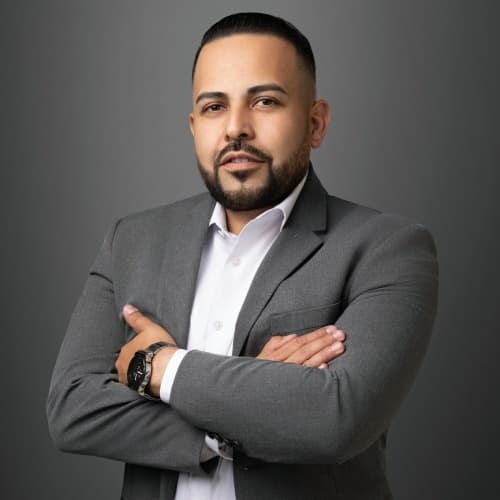 Jesse Esparza - Partner Agent in Hesperia, CA