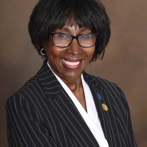Linda Mcintosh - Real Estate Salesperson in Duluth, GA