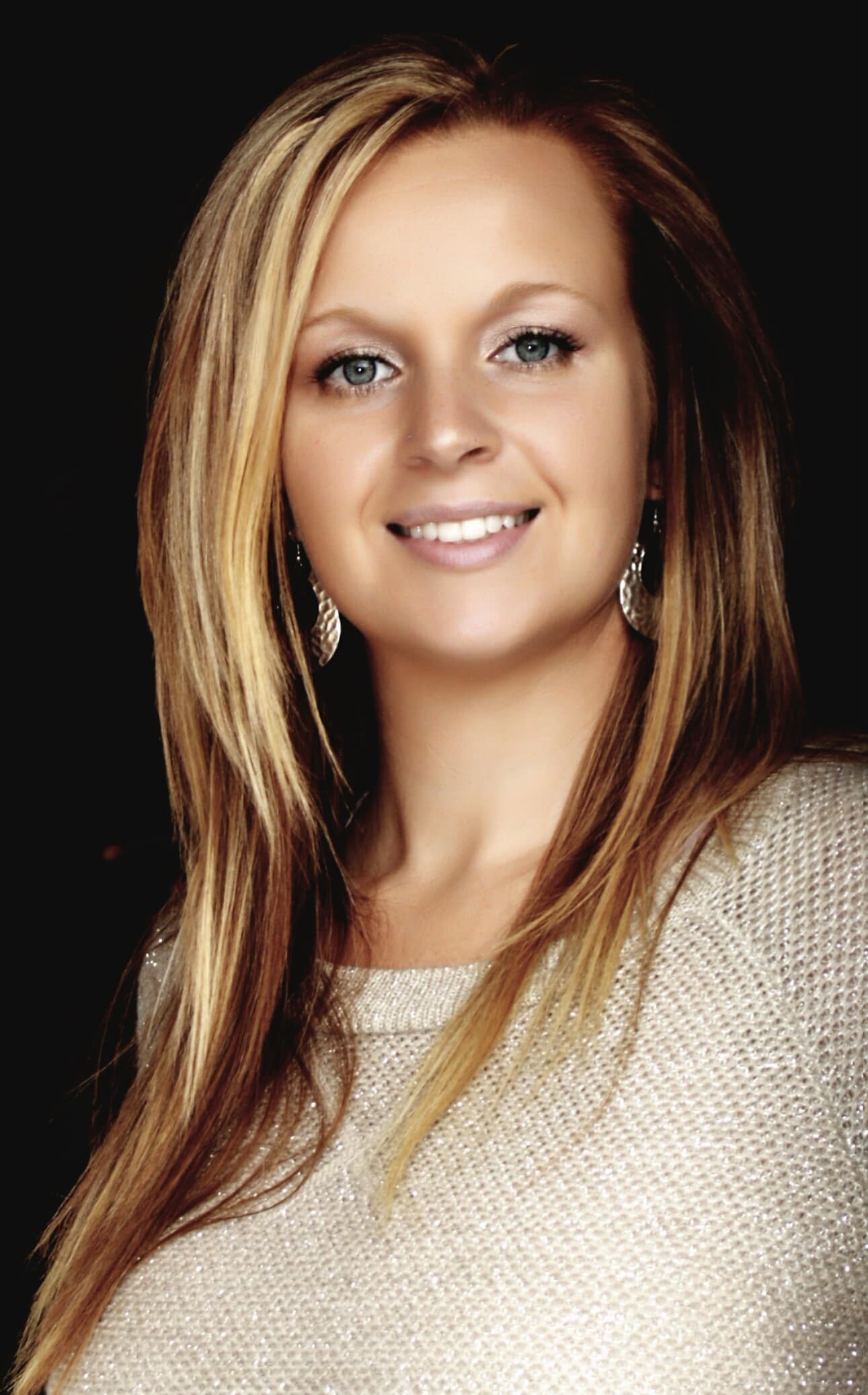 Samantha Wallauz - Realtor in Solon, OH