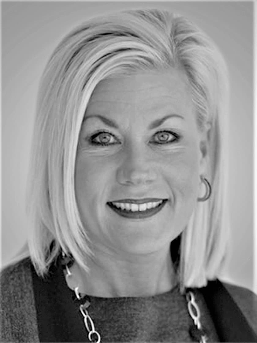 Troya Montgomery - Real Estate Professional in Newport Beach, CA
