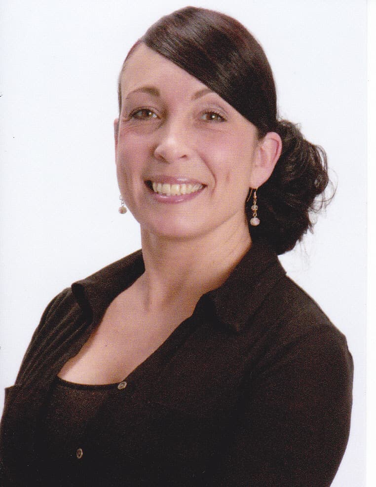 Nicole Ingham - Sales Associate in Marion, MA