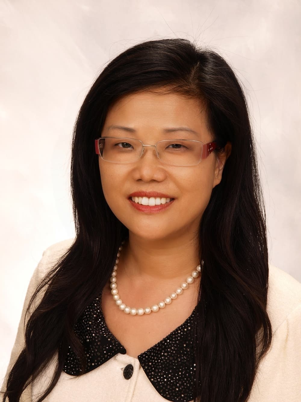 Crystal Rui Ping Zheng - Realtor in Alhambra, CA