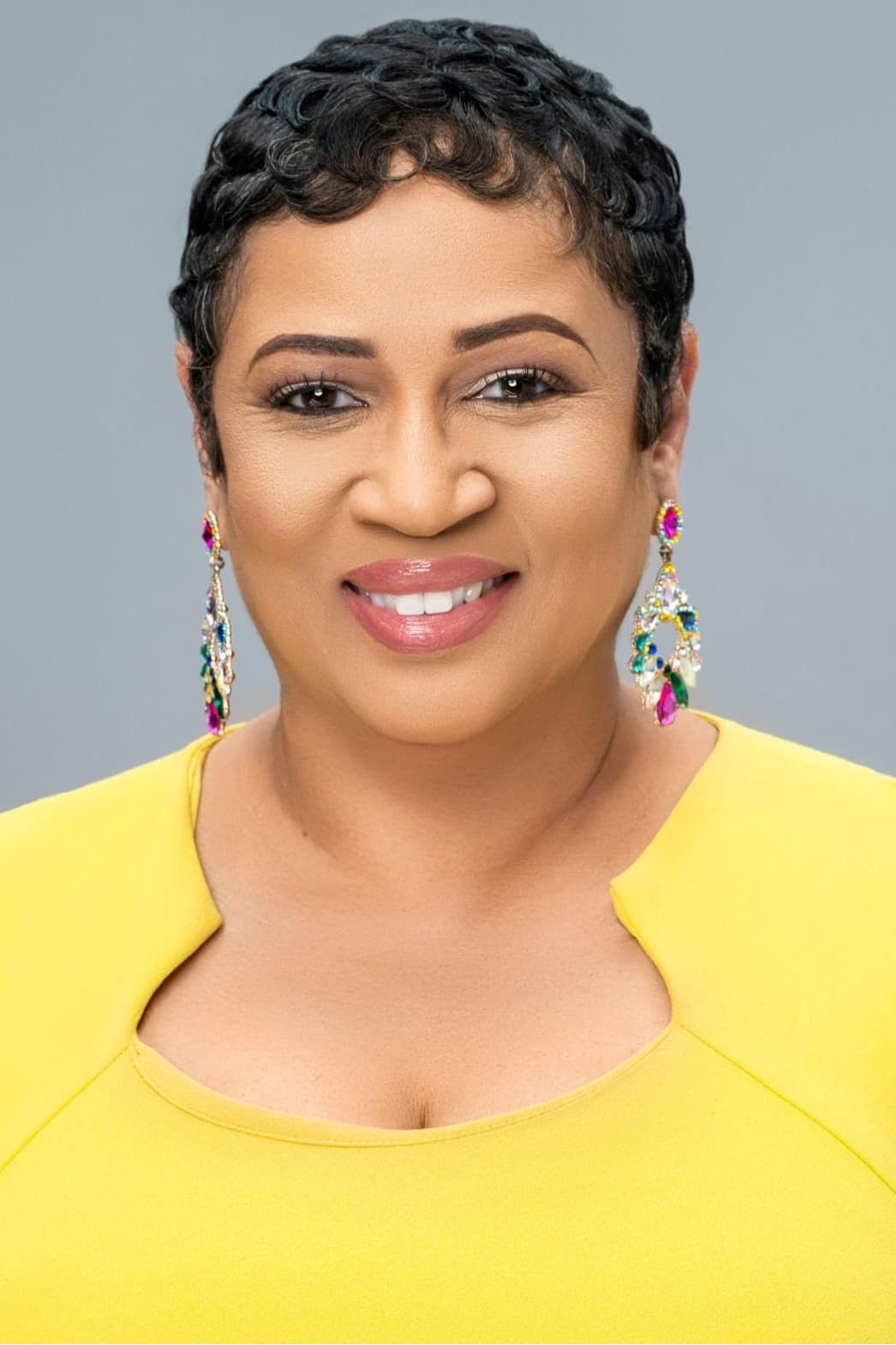 Tracey Royal - Sales Associate in Oak Park, IL