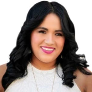 Jeanette Lopez - Broker Of Record in Paso Robles, CA