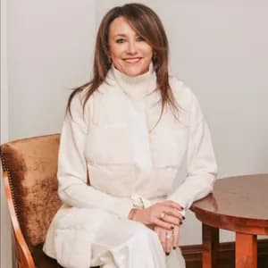Samantha Reiss - Licensed Associate Real Estate Broker