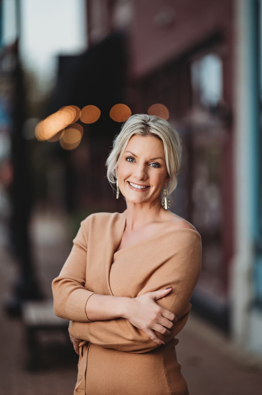 Brandie Wright - Sales Associate in Farmington, MO