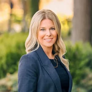 Rebecca Cordova - Licensed Real Estate Salesperson