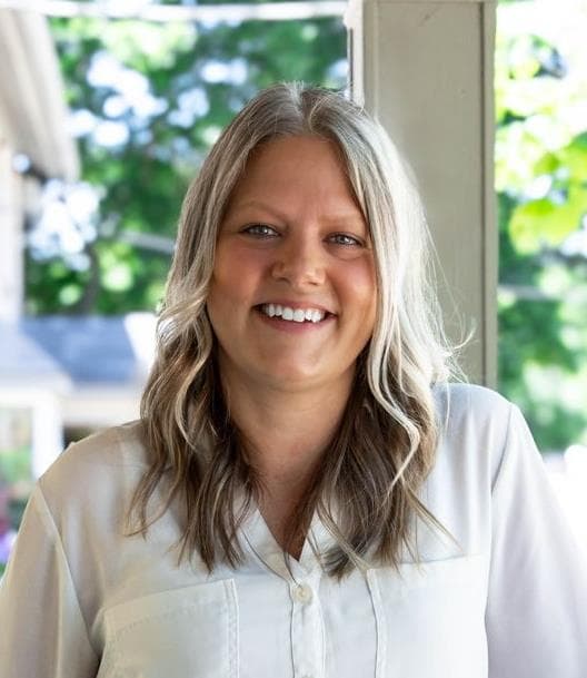 Tiffany Kniffin - Realtor in Wheaton, IL