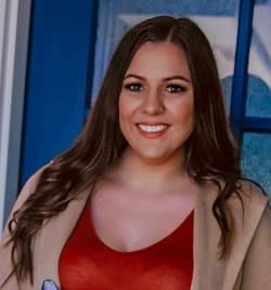 Brittany Cox - Sales Associate in Ponca City, OK