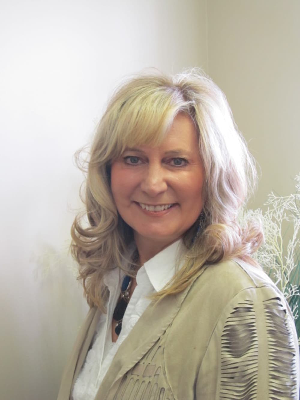 Lynn Russell Stocstill - Realtor in Spring Hill, TN